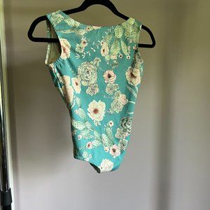 Luckyleo Leotard NWOT Medium in Succulent Floral Print